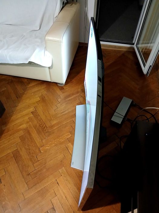 Smart TV Samsung 55" UHD 4K CURVED