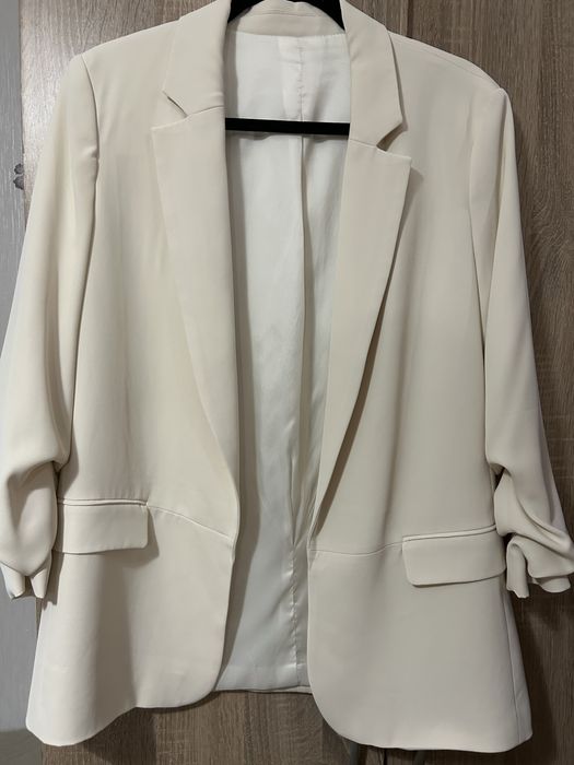 Елегантно дамско сако