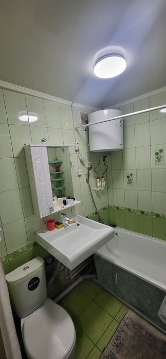Сдаётся 2 комнатная квартира