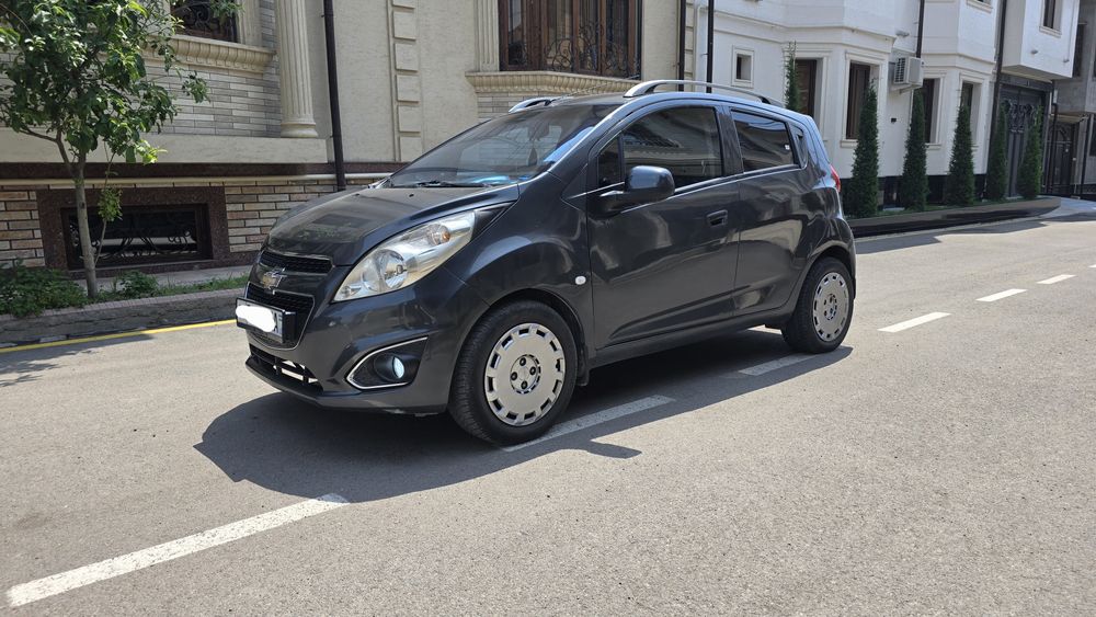 Chevrolet Spark 2017 — 3