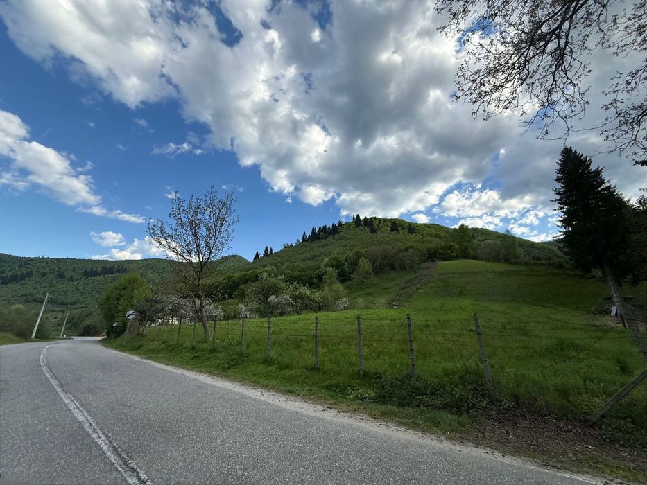 Teren intravilan 2300 mp zona turistica Valea Stezii Paltinis