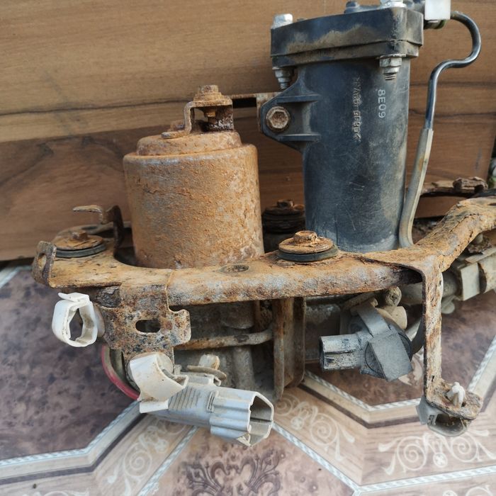 Запчасти на лексус