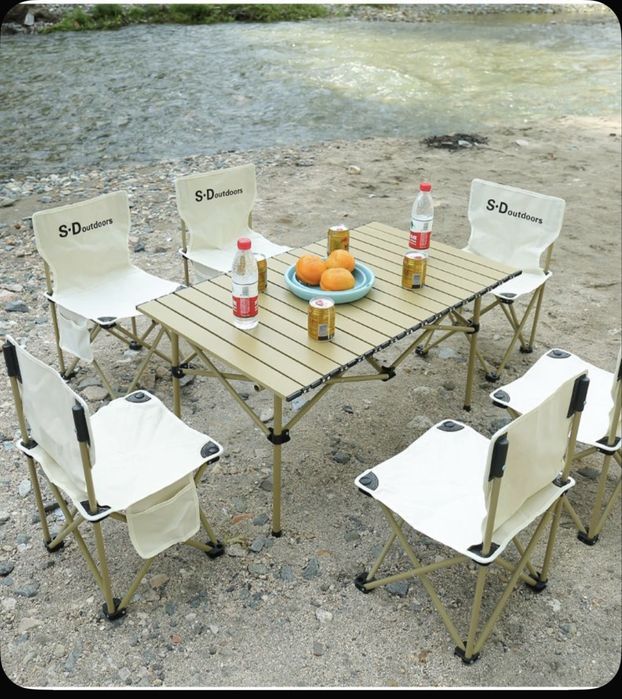 Палатка отырғыштарымен сатылады!