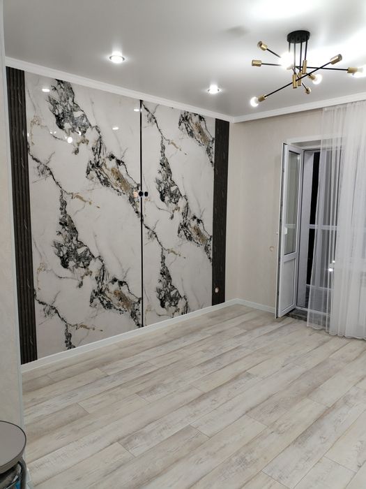 Поклейка обоев!!!