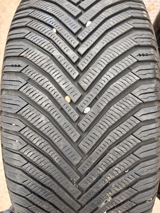 2 бр 225/50/17 Michelin Alpin 7