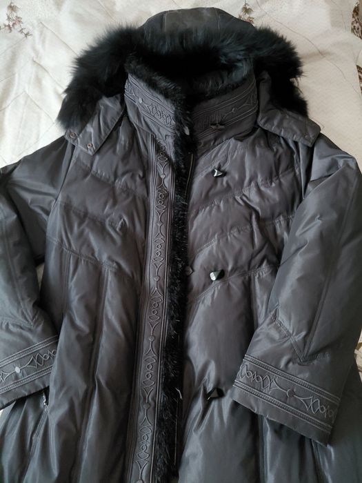 Пуховик женский размер50, бренд DAUNE, Германия , черный- антрацит