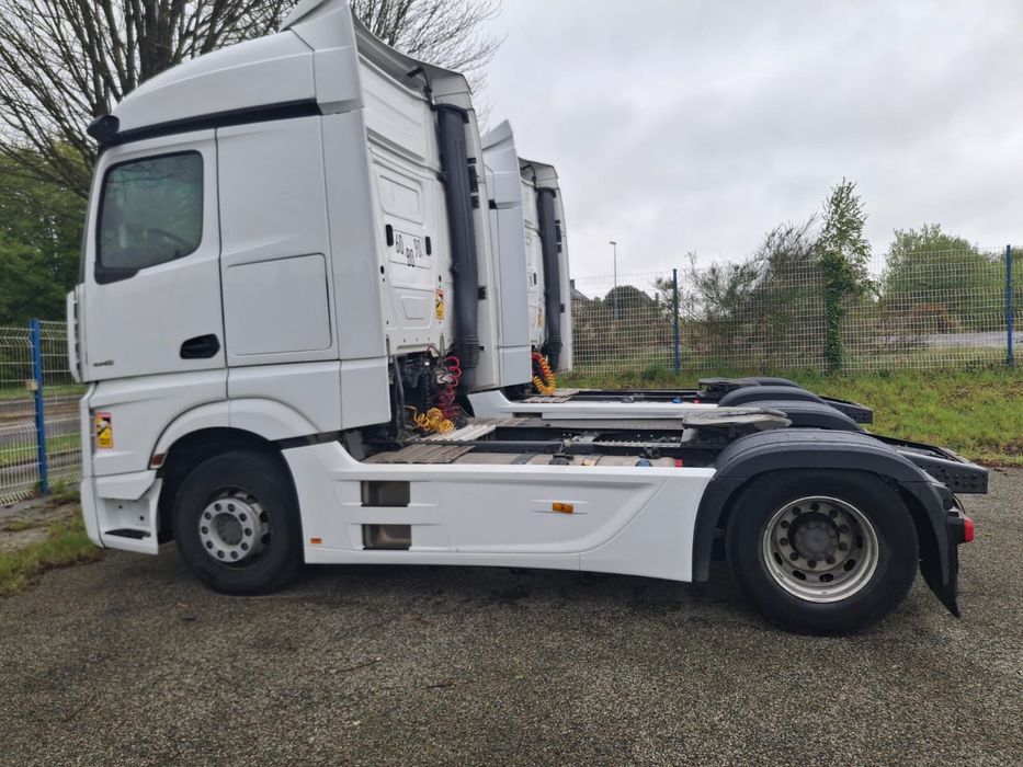 Actros 1845 cu 450 CP cesiune leasing