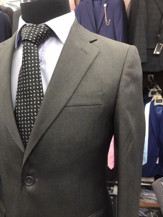 Продам костюм мужской