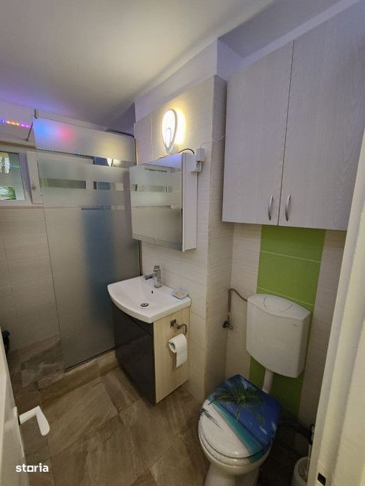 Apartament 3 camere, 69 mp, garaj, pivnita, Manastur, zona Piata Flora