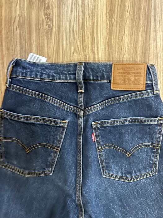levi’s 70’s slim straight
