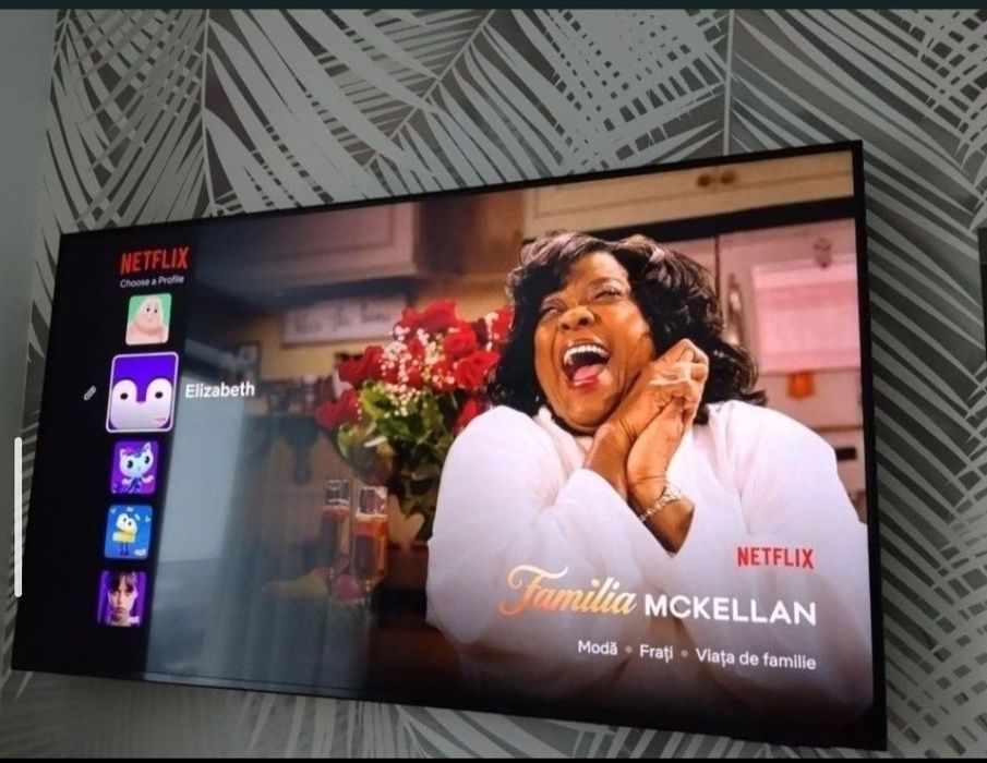 Televizor nou SAMSUNG 125 cm Smart 4K Ultra HD