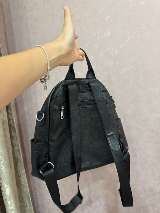 Рюкзаки школьные