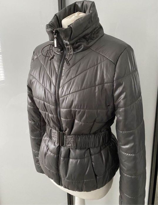 Пролетно олекотено яке H&M 38 размер