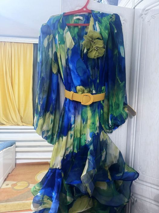 Женское платье. Размер 48