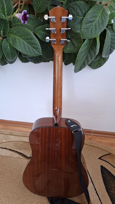 Chitara electroacustica Fender.  model CD-60/NAT