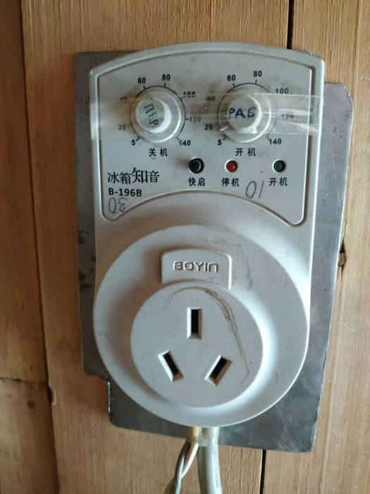 Холодильник рабочий. Читайте описание.