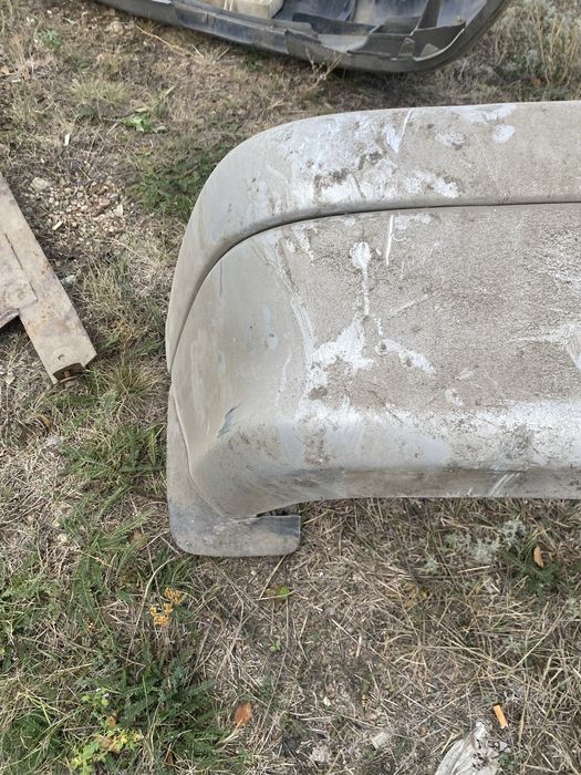 Продам бапер тойота авенсис рестайлинг