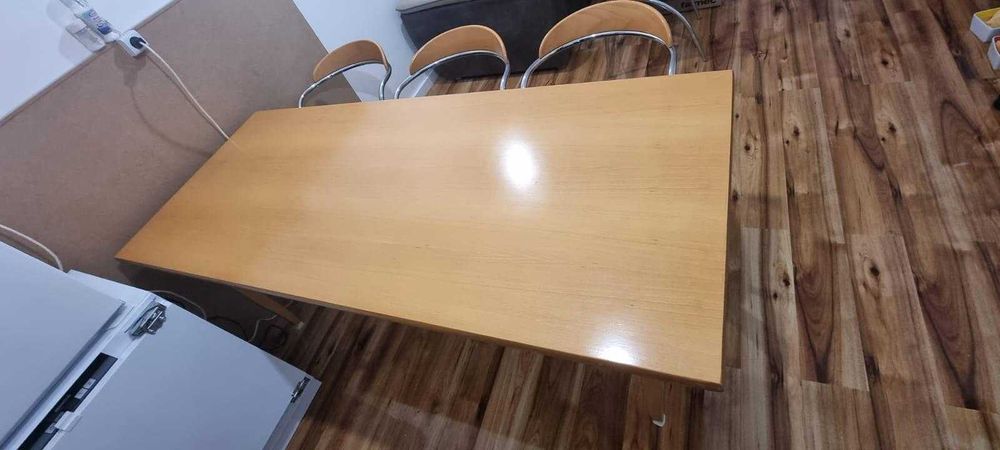 Трапезна маса масив  бук - 5бр.