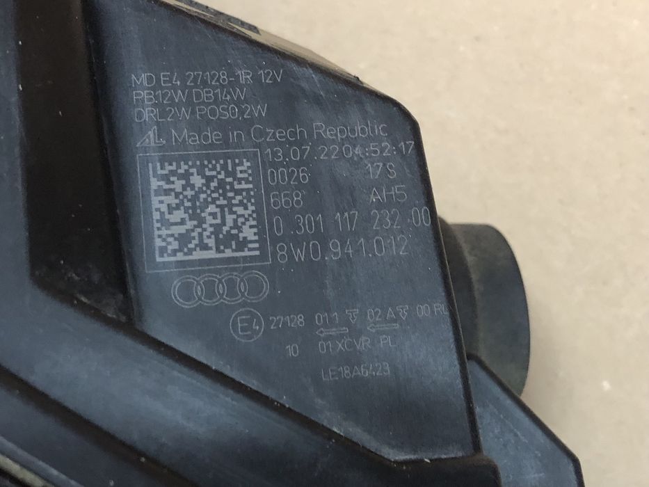 Far dreapta Full led Audi A4 B9 Facelift - 8W0941012