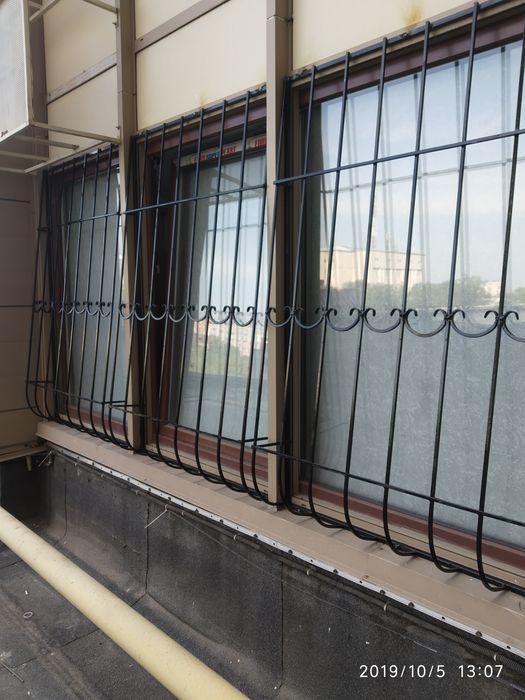 Решётки на окна металлические
