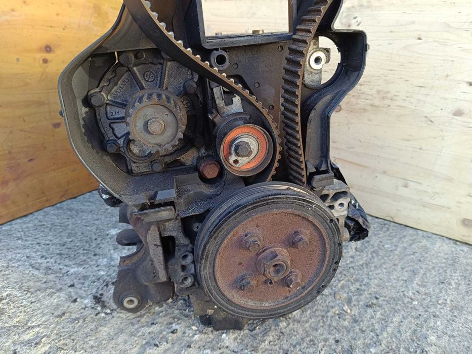 Bloc motor D5244T14 XC60 2010 30777125 fara baie de ulei