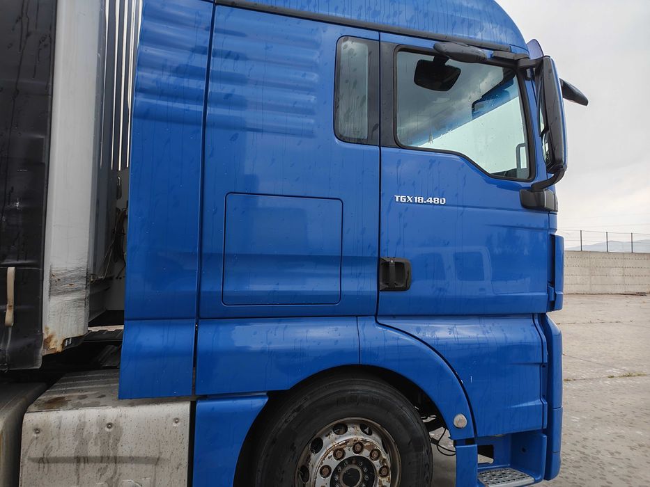 Cap tractor MAN TGX 2015 semiremorca Krone 2013