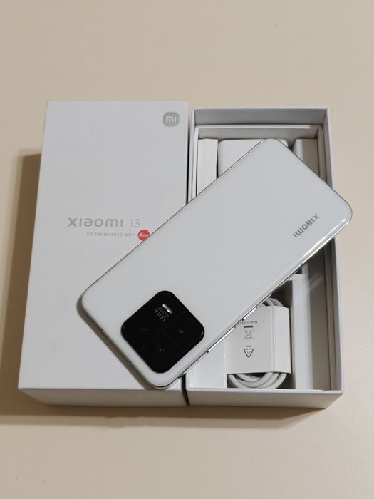 Xiaomi 13 256 gb Ram 12 5G EAC