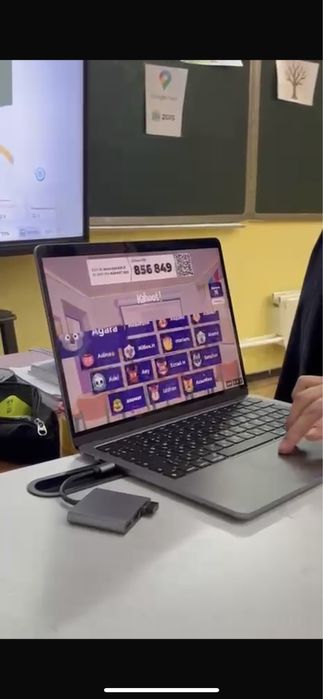 Mac book Air M2 256 Гб