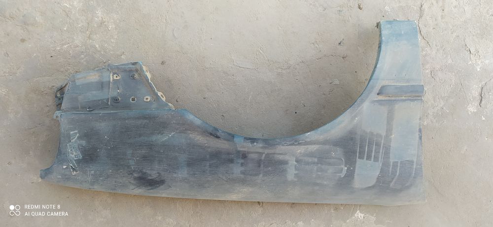 Ауди 80 B4 - крыло.