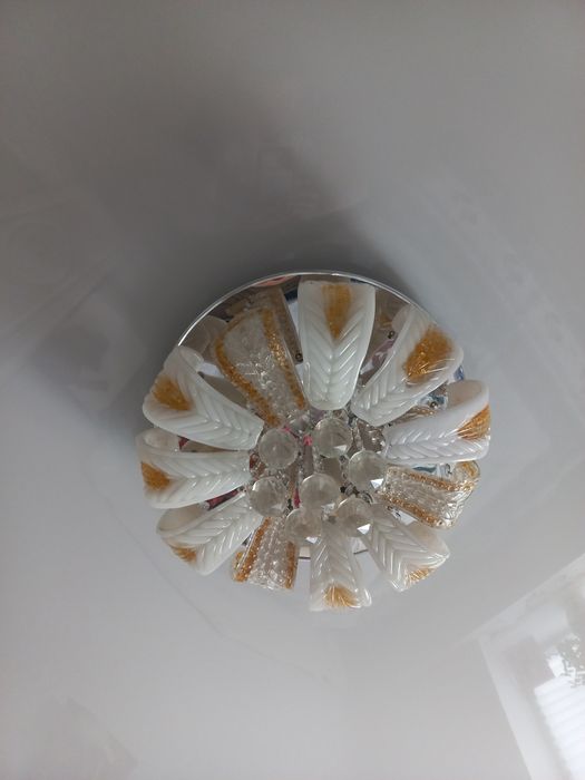 Продам Люстру и Свителник