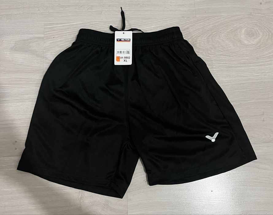 Продам новые спортивные шорты