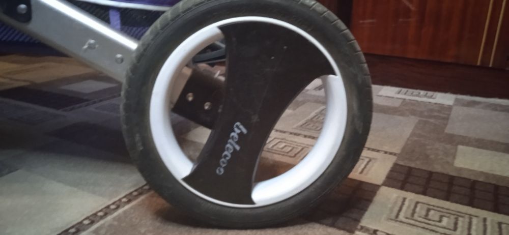 Продам коляску зема-лето