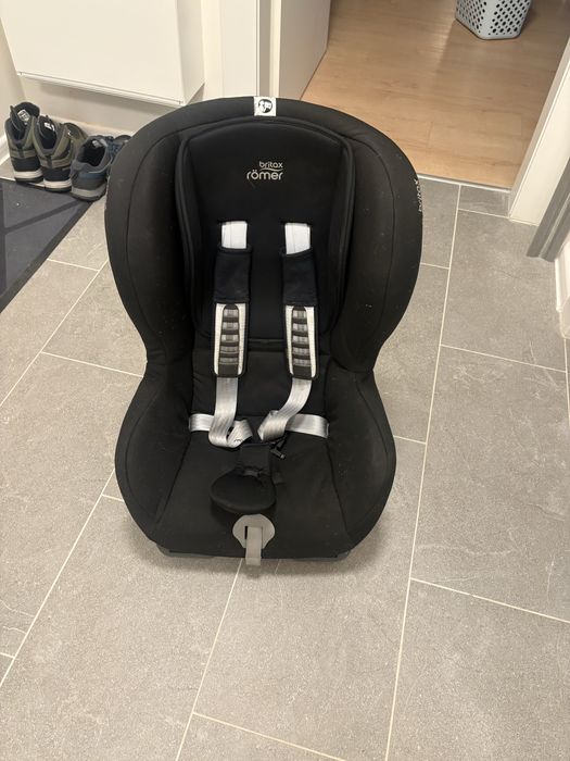 Scaun Britax Römer Duo 9-18 kg cu Isofix