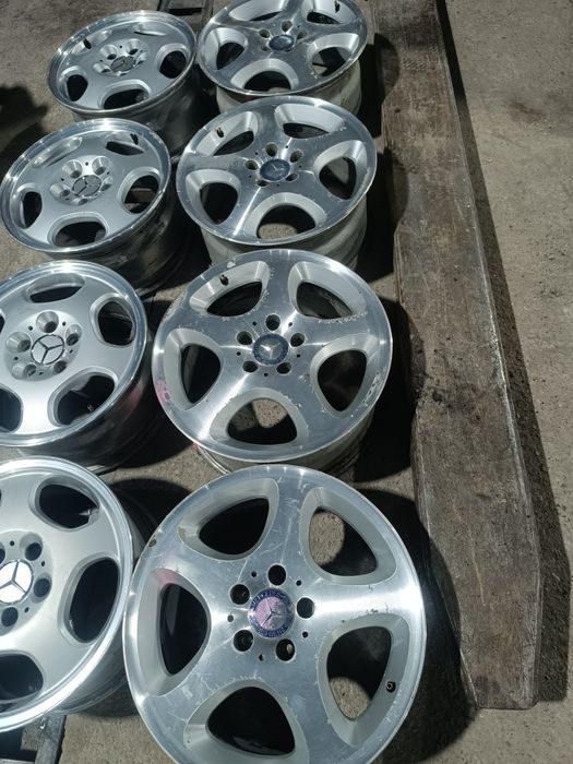 Диски на Mercedes sador R17