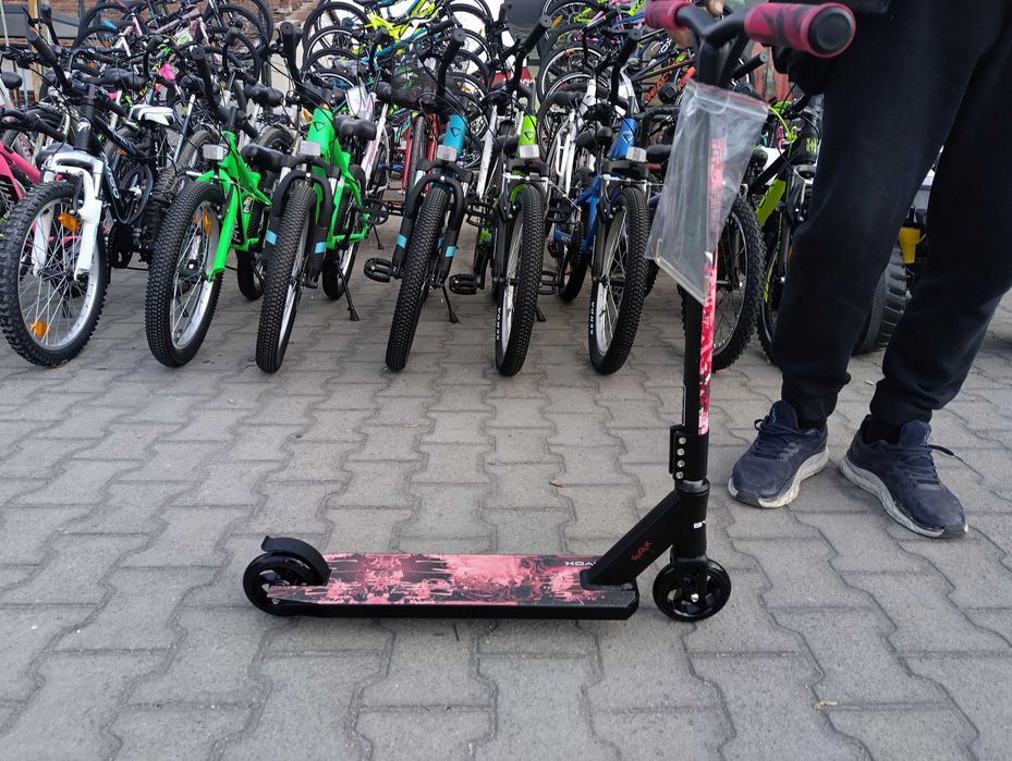 BYOX Детска тротинетка stunt SHOCK червен