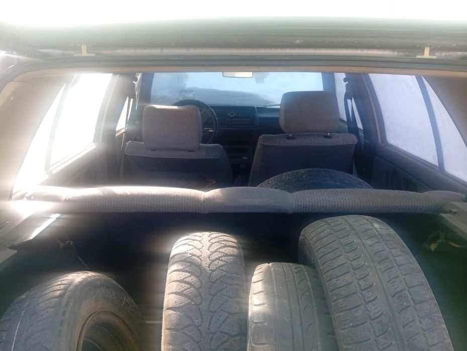 Срочно продам гольф 2