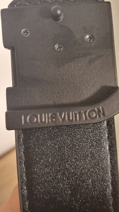 Curele Louis Vuitton (LV)