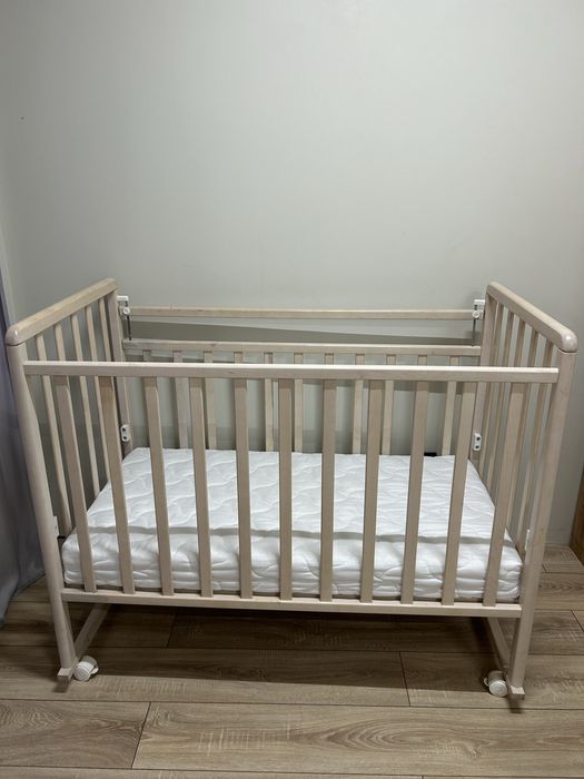 Продам детскую кровать