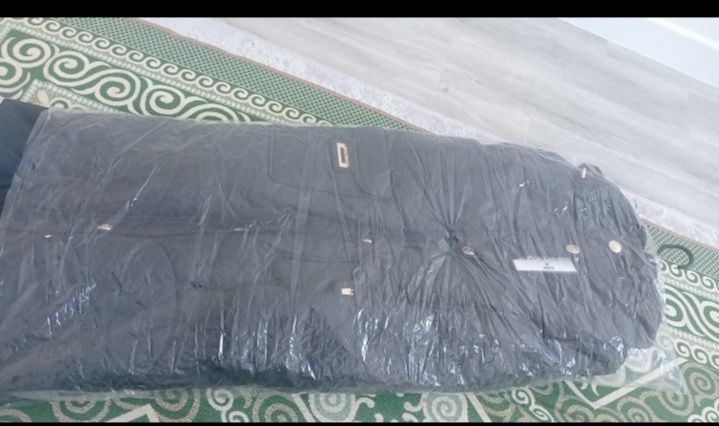 Продам димисизонка новый