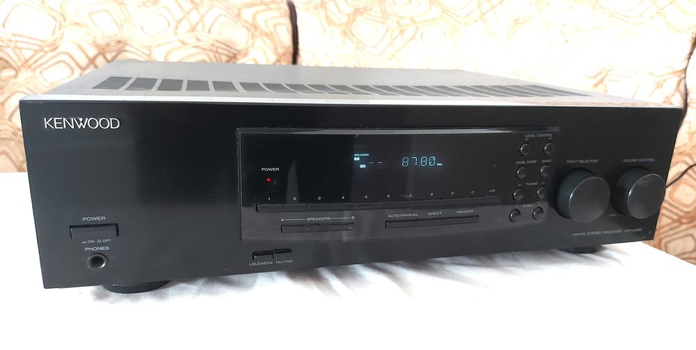 Amplificator cu radio Kenwood KR A2080