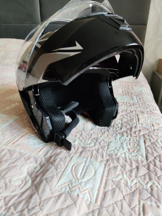 Мотошлем для байкера