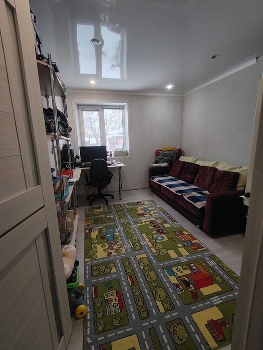 продаются 2 дома на одном участке