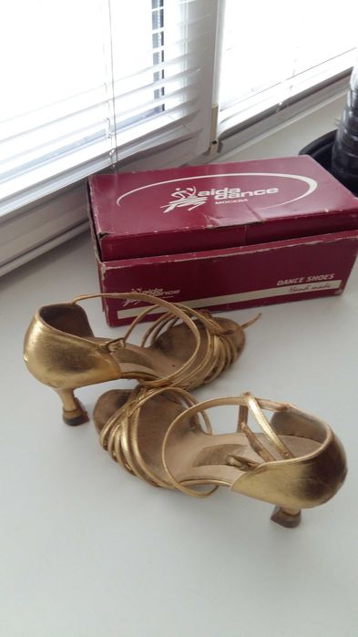 Туфли танцевальные р.38 и 40