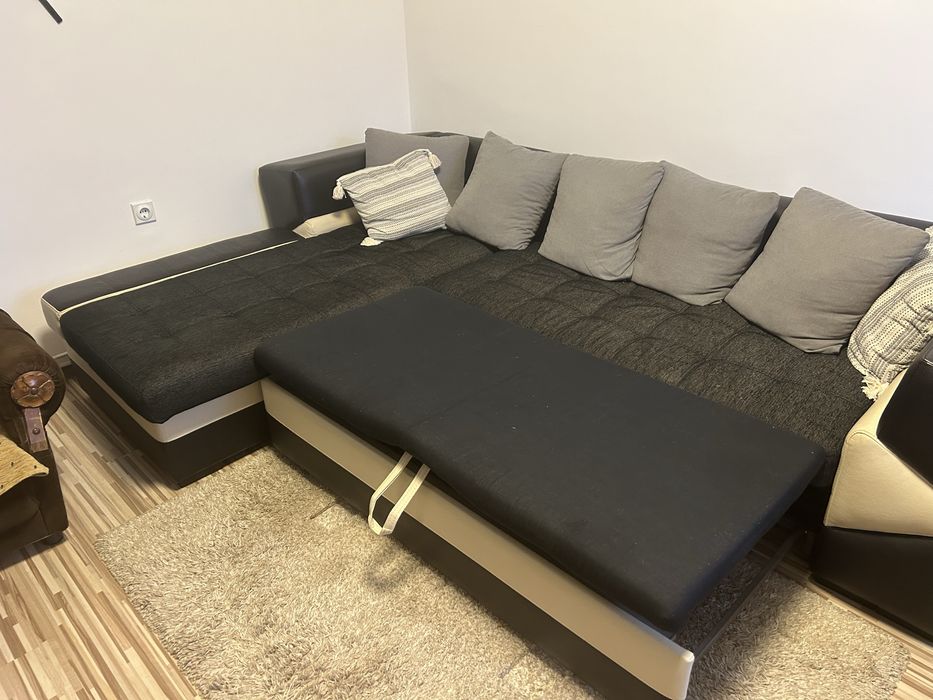 Продавам разтегателен диван