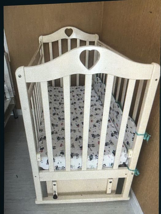 Детская кровать .