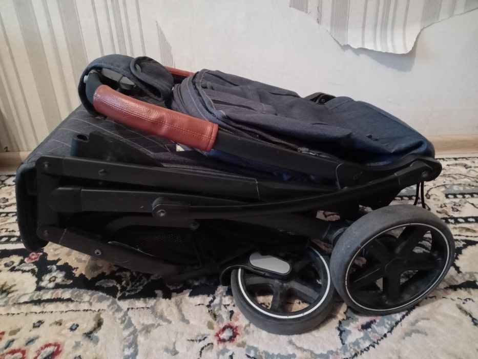 Продам детский коляска б/у