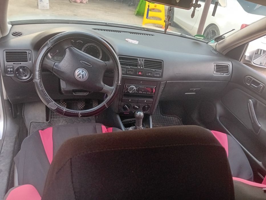 Vând Golf 4 motor impecabil