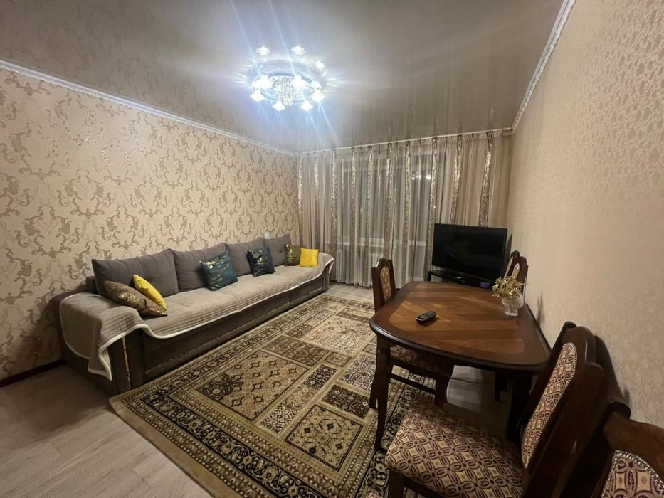 Квартира трехкомнатная