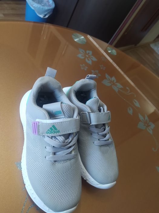 Летние кроссовки