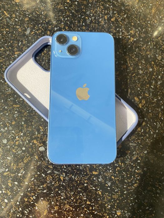 Iphone 13 в Хорошем состоянии